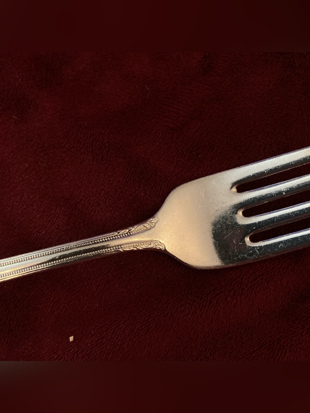 Set of 6 Silverplate Dinner Forks Rose Remembrance Pattern 1847 Rogers Bros - Picture 3 of 6